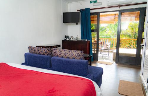 Trou d'Eau Douce Casa | Ahavah Guesthouse