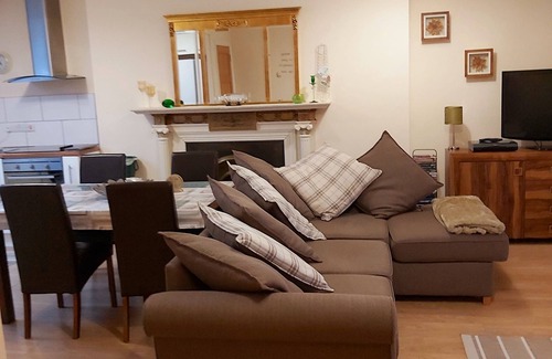 Carrickfergus Apartamento | Ahoy2 es un precioso apartamento de 15 minutos de Belfast, con vistas al mar. Wi-Fi gratis