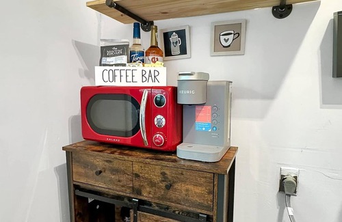 Wichita Casa | Air Capital Condo - King - Close to McConnell and Derby