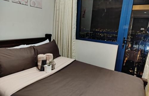 San Antonio Apartamento | Air Residence-Sunset & city Views Await