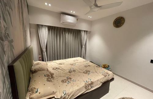 Malad West Apartamento | Airnest Stays- Bohemian