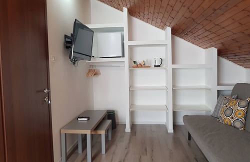 Or Yehuda Hotel | Airport Guest House