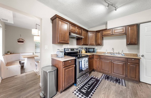 Pittsburgh Casa | Airport, Stadiums & City Life in ATL!