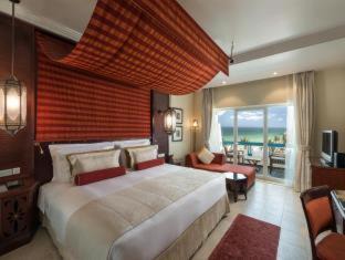 Ajman Complejo | Ajman Hotel & Villas by Blazon Hotels
