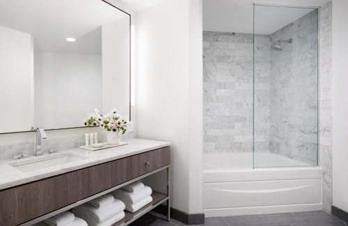 Beverly Hills Apartamento | AKA Beverly Hills