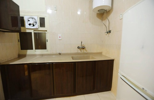 Az Zuhur Hotel | Al Eairy Furnished Apartments Dammam 2