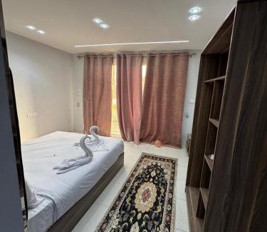 Al Haram Hotel | AL krma pyramids hotel