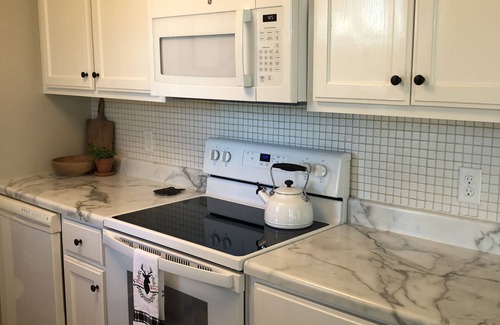 Mentone Cabaña | Al's Nest a Quaint 1 Bedroom Cottage in Mentone