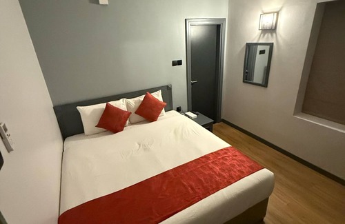 Sharjah Hotel | AL SHARQ HOTEL L L C