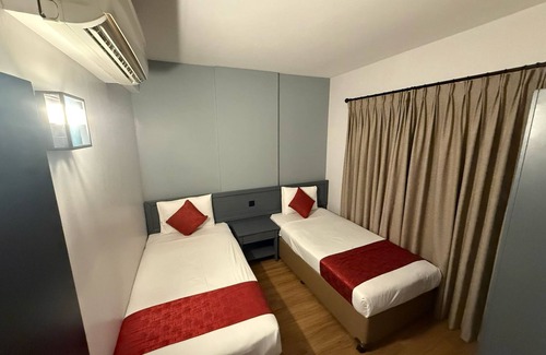 Sharjah Hotel | AL SHARQ HOTEL L L C