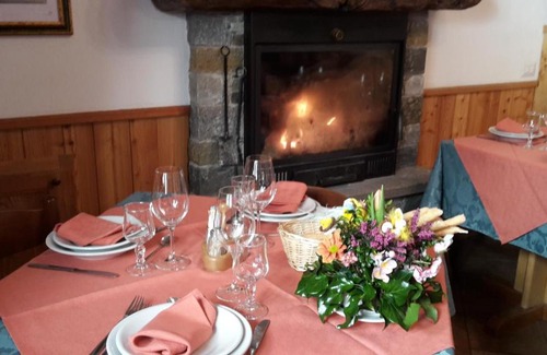 Vico Canavese Hotel | Albergo Ristorante Centro