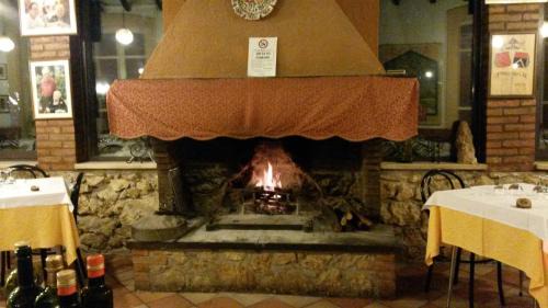 Monteluco Hotel | Albergo Ristorante Ferretti