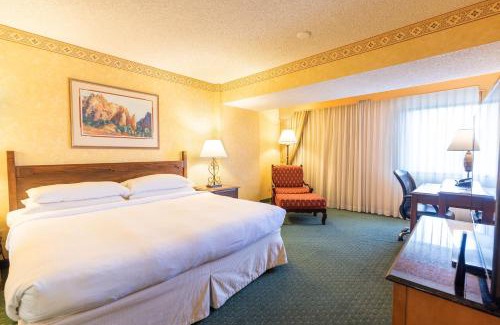 Albuquerque Hotel | Albuquerque Marriott Pyramid North