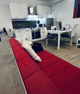 Udine Apartamento | Alkecè Red