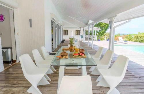 Les Terres Basses Villa | All-Inclusive Experience at Villa Azur