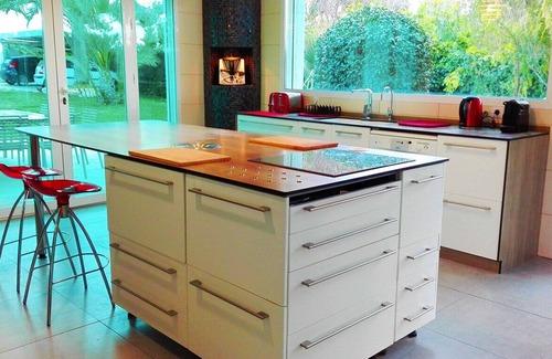 Godelleta Chalet De Esquí | "ALL NATURE" Villa-15min airport-25min Valencia. Capacity 16+3