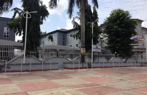 Owerri Cabina | All Seasons Hotel-apartment