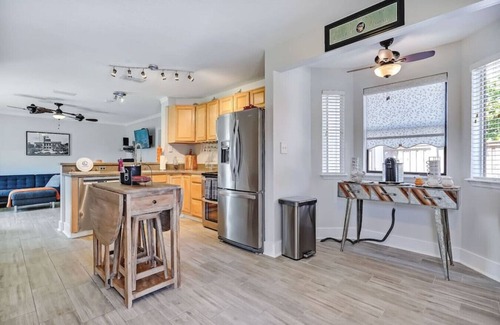 Jacksonville Beach Casa | All Yours - Heated Pool - Firepit - BBQ