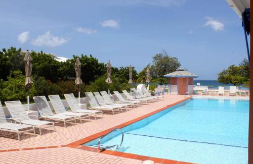 The Lime Hotel | Allamanda Beach Resort