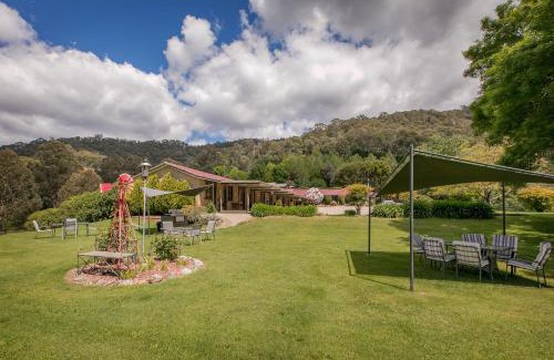 Tawonga South Hotel | Allamar Motel