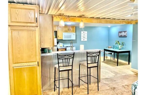 Tidioute Casa | Allegheny River Tidioute PA- River Access and View