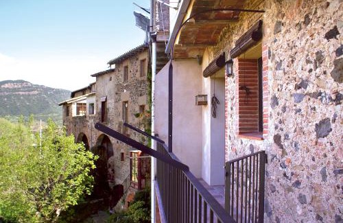 Santa Pau Apartamento | Allotjaments Plaça Major-Roure