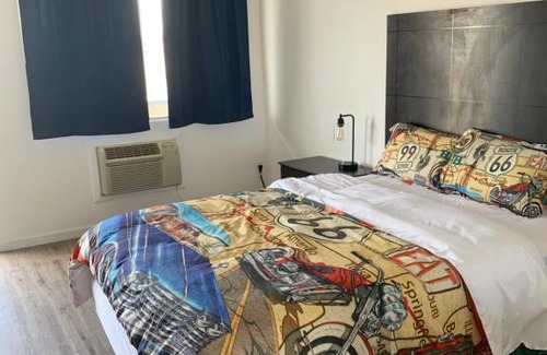 Tucumcari Hotel | Almara Inn