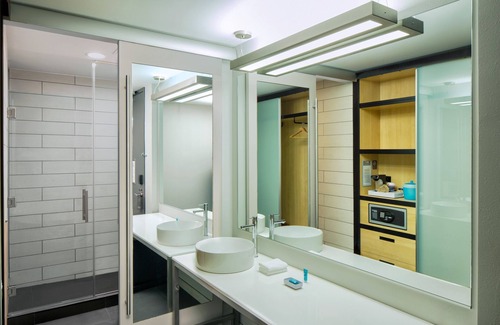 Buechel Hotel | Aloft Louisville East