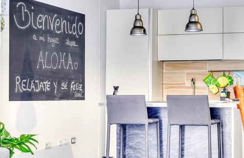 Los Abrigos Apartamento | Aloha Home