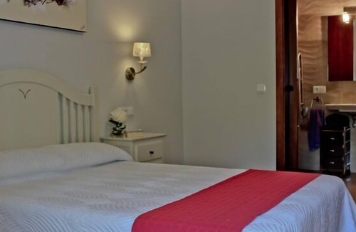 Alcalá de los Gazules Cabaña | Alojamiento Rural El Lario para 7 personas (piscina a compartir)