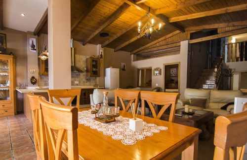 Ojen Apartamento | Alojamientos Monteverde