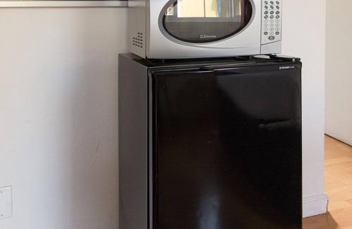 Bayshore Heights Hotel | Alpine Inn And Suites