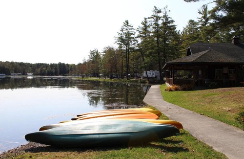 Corinth Complejo | Alpine Lake Lakefront Park Model 4