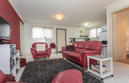 South Spreyton Casa | Altona Garden Retreat