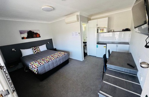Uralla Hotel | Altona Motel