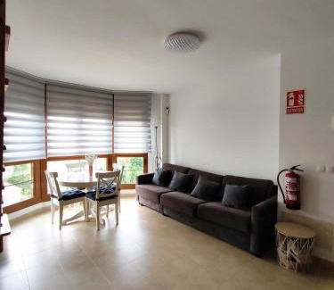 Udias Apartamento | Altos de la Hayuela, a 7 min de Comillas