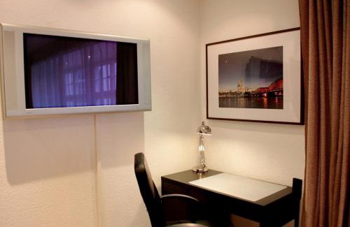 Innenstadt Hotel | Altstadthotel Hayk am Rhein