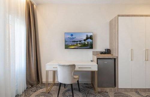 Cholpon-Ata Hotel | Altyn Bulak Lakeside Resort