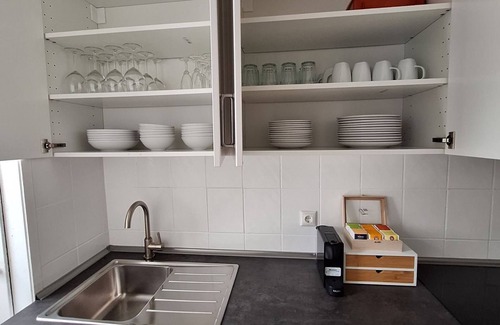 Braunschweig City Center Apartamento | Am Altstadtmarkt | near VW Halle | kitchen | SmartTV