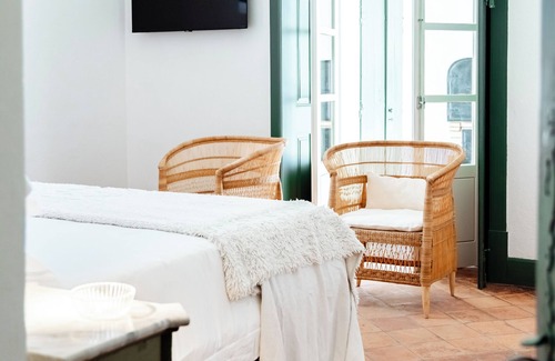 Moura Cama Y Desayuno | Amada Moura