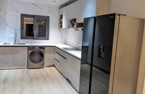 Remera Apartamento | Amaltas The View