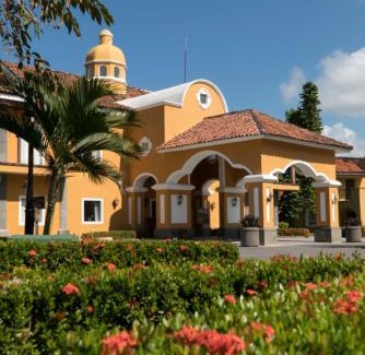 Puerto Barrios Complejo | Amatique Bay Hotel