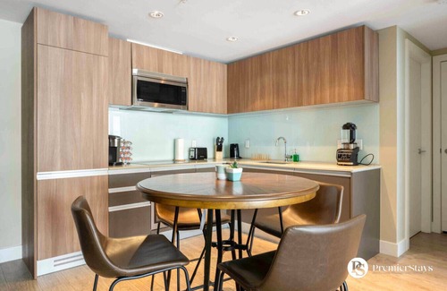 Victoria Park Condominio | Amazing DT Views » AC » Sleep 4 » Parking » Wifi