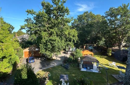 Winton Casa | Amazing Executive maisonette with spa