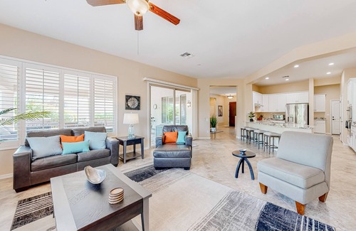 Corte Bella Casa | Amazing home with fitness room, tennis court, hot tub, pool, kitchen, & patio