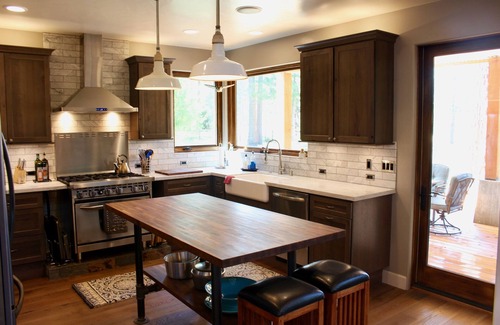 Graeagle Casa | Lugar de reunión familiar con increíbles vistas. Justo en la ciudad!