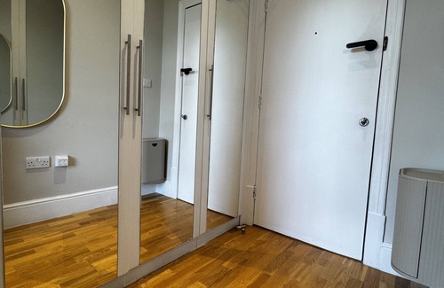 South Hampstead Apartamento | Estudio-Clásico-Baño en la habitacion-Vista al Jardín