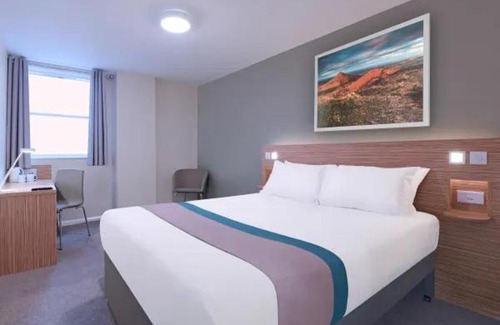 Lagos Hotel | Ambassador hotel