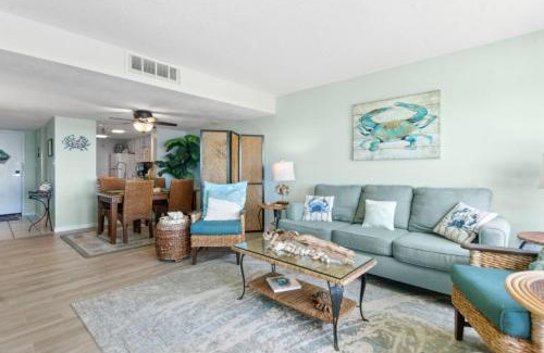 Amelia City Casa | Amelia Surf and Racquet Club Condo - 3rd Floor Ocean Front - Pools - Tennis Courts - Sleeps 4