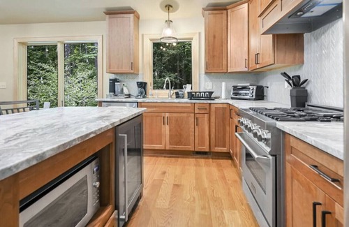 Weaverville Apartamento | Amenity-Packed Holiday Home